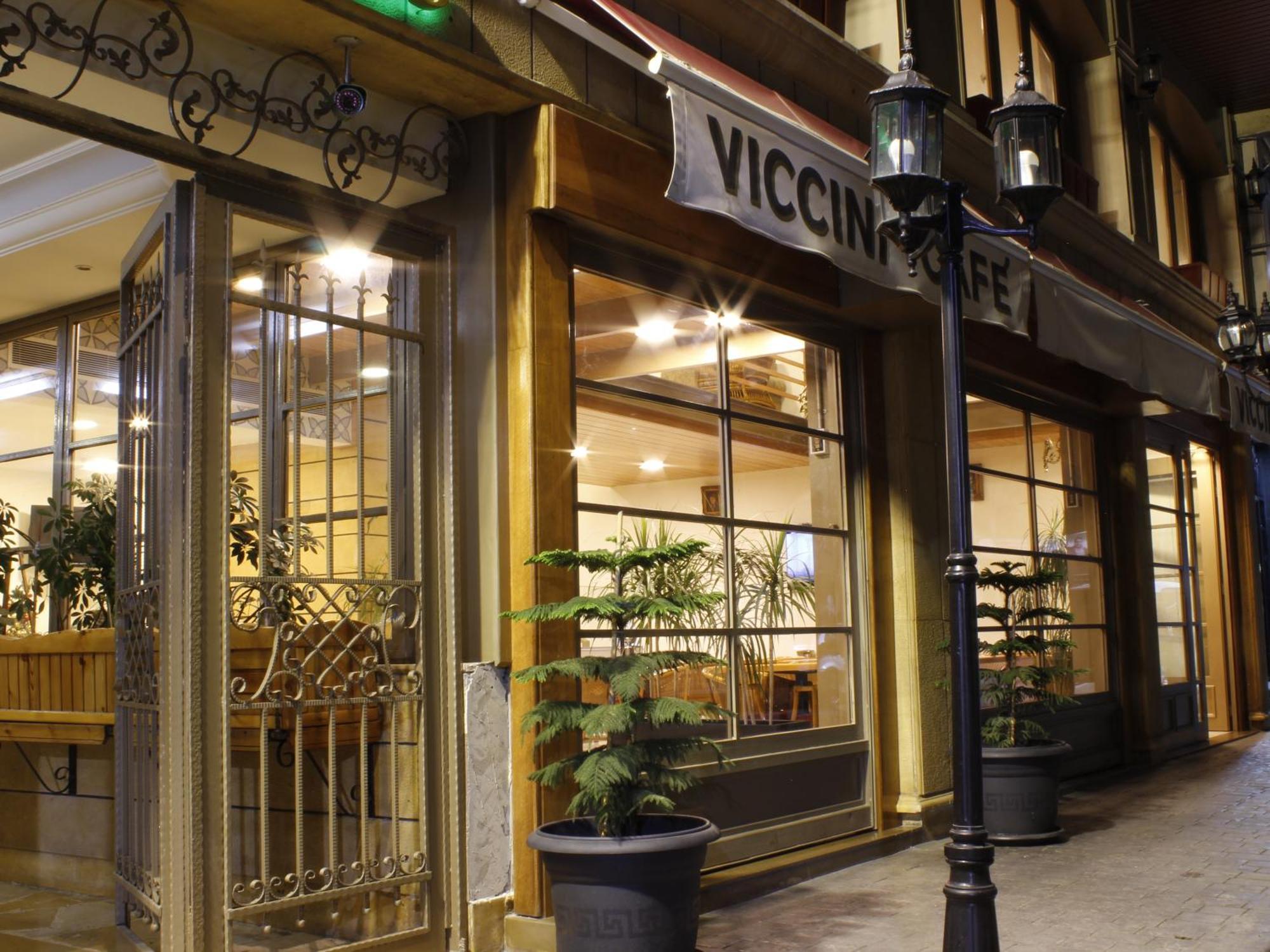 Viccini Suites Beirut Exteriör bild