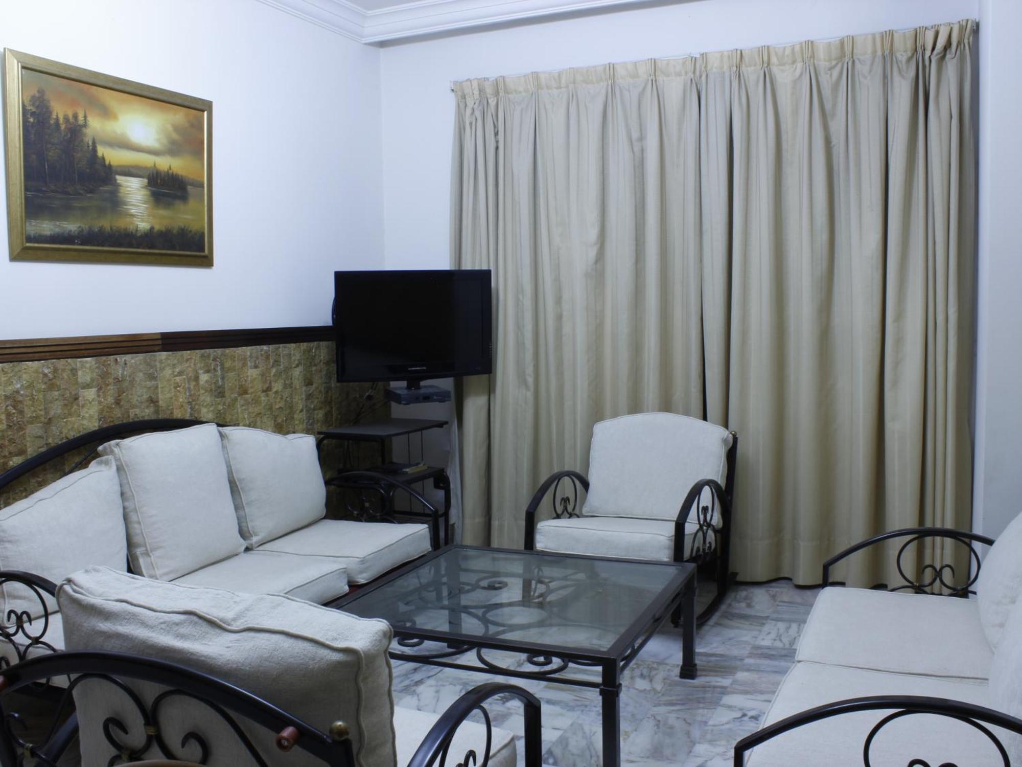 Viccini Suites Beirut Exteriör bild
