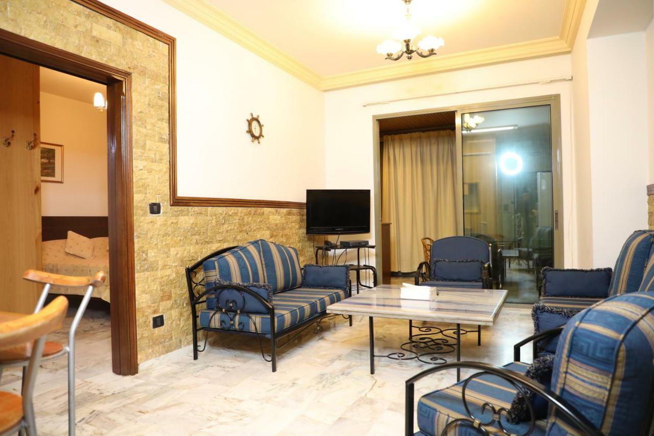 Viccini Suites Beirut Exteriör bild