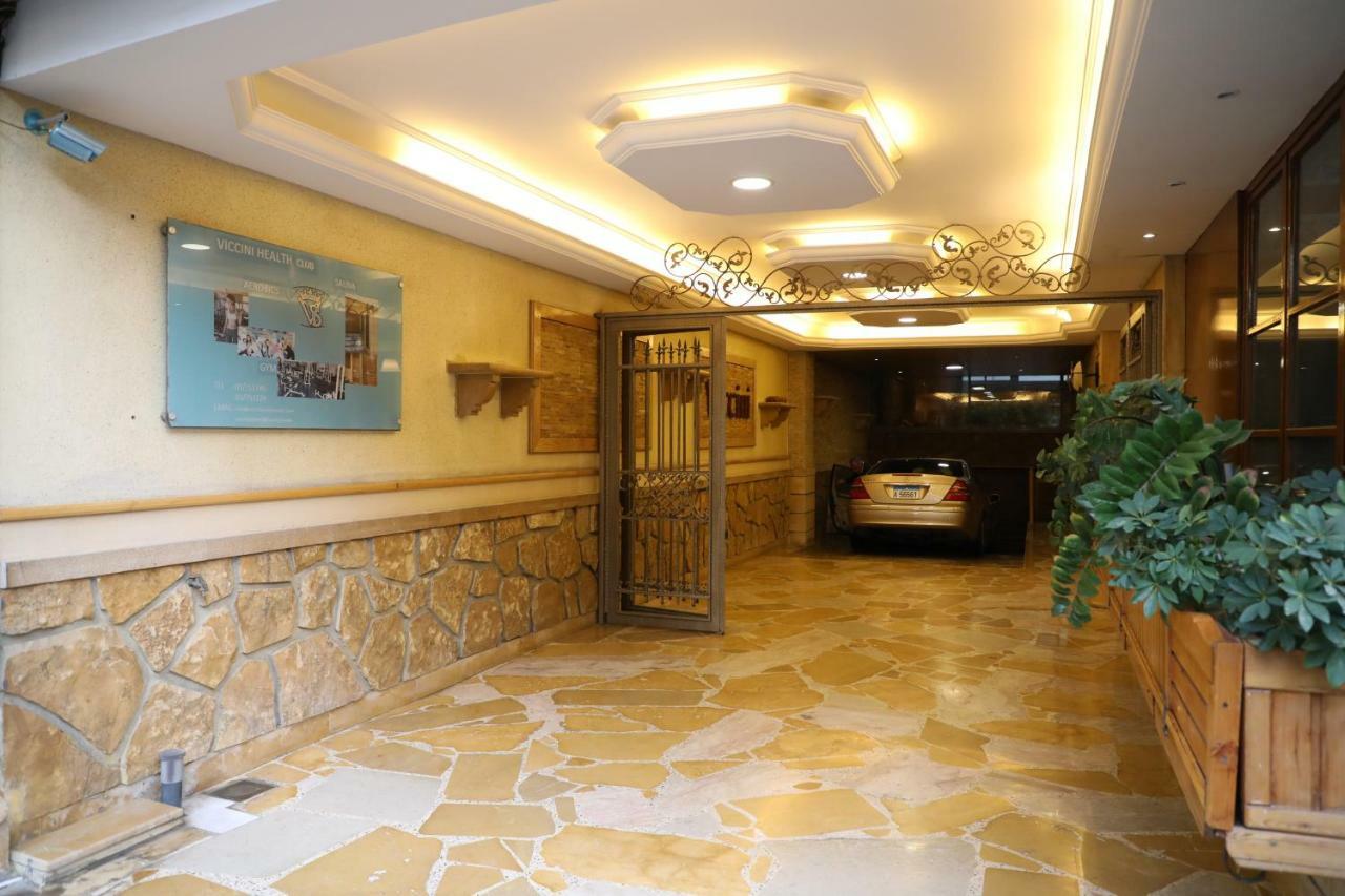 Viccini Suites Beirut Exteriör bild